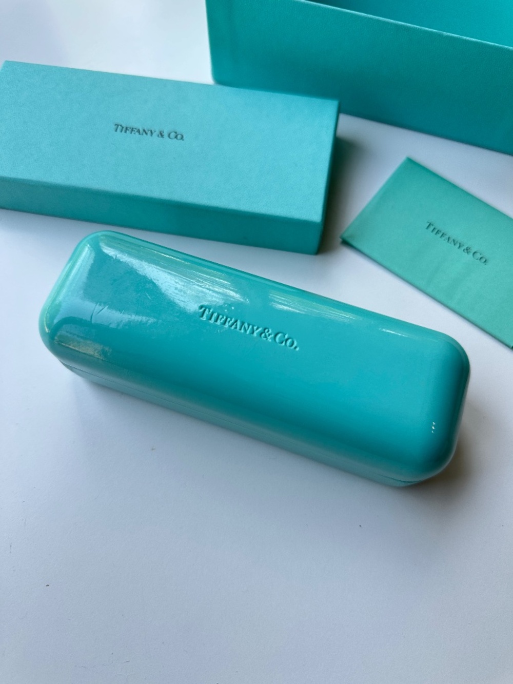 Tiffany & Co. Signature Blue Clamshell Hard Sunglasses Glasses Case